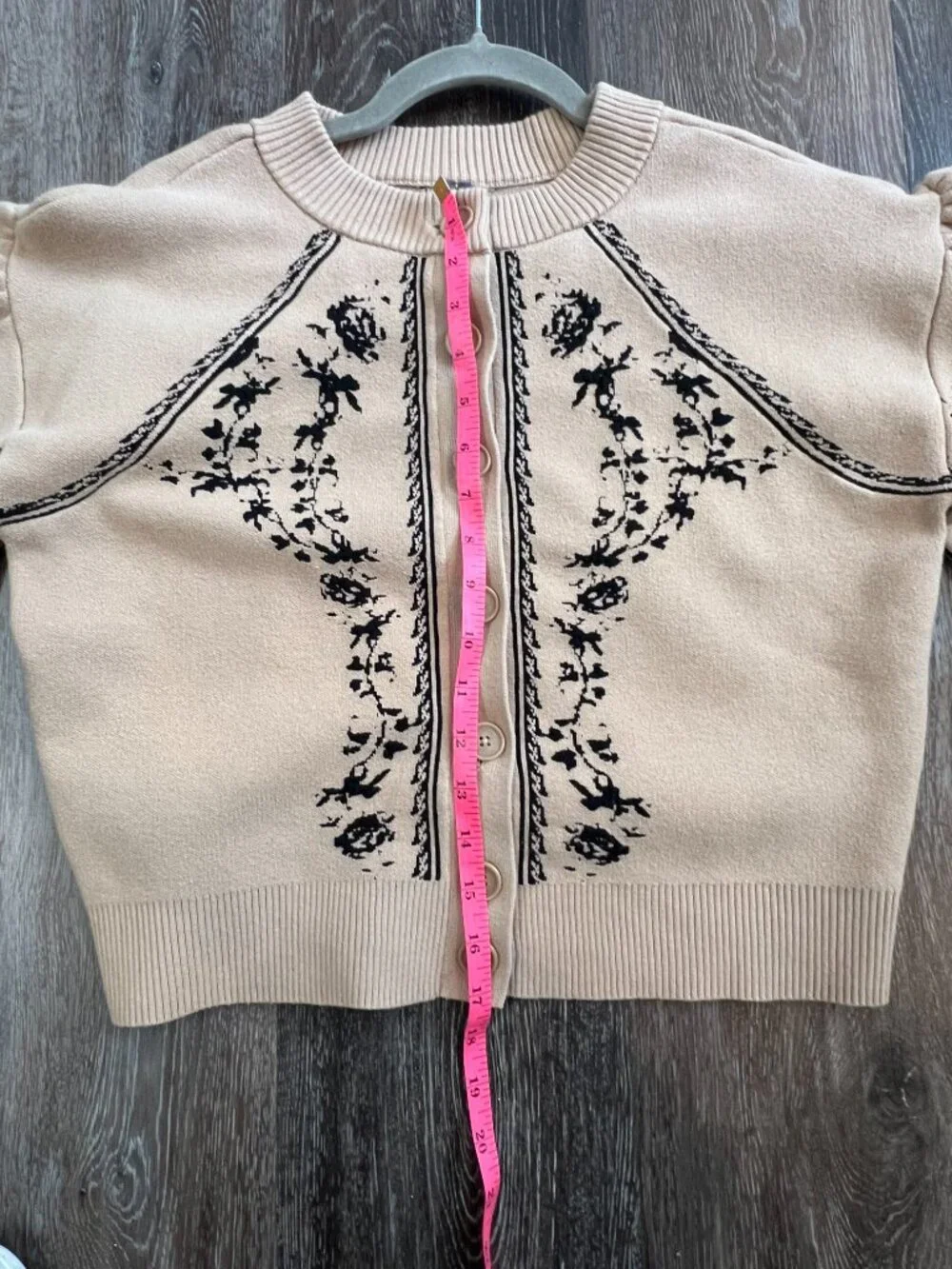 Anthropologie Embroidered Cardigan XS | Tan Floral Knit | Feminine Puff Sleeve - Picture 14 of 15